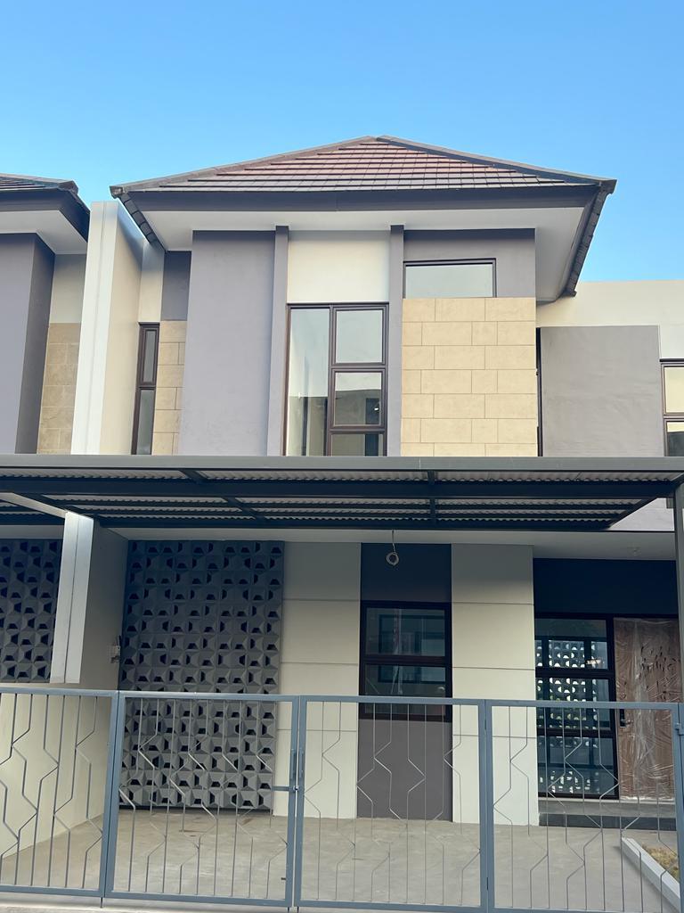 DiJual Rumah 2 Lantai Cluster Cherry Ville Grand Wisata